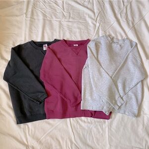 Bundle of vintage sweatshirts - hanes her way, pro-spirit
